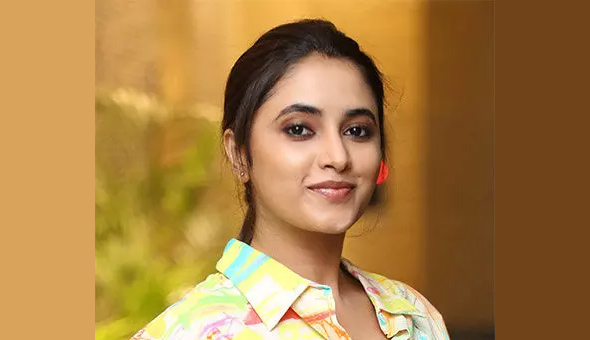 ఎట్ట‌కేల‌కు బోణీ కొట్టిన ప్రియాంక‌