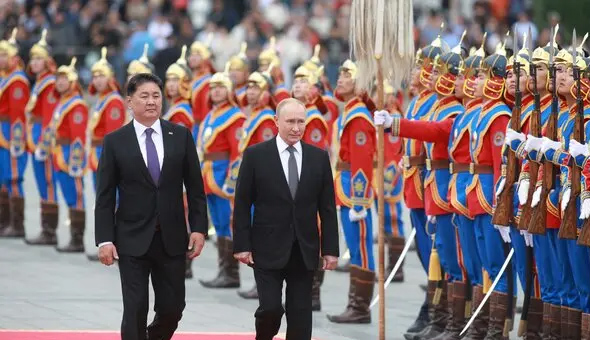 మంగోలియాలో పుతిన్ మంగోలియాలో పుతిన్