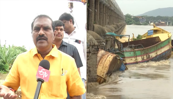 ప్రకాశం బ్యారేజీ చరిత్రలోనే ఇది పెద్ద వరద : మంత్రి నిమ్మల