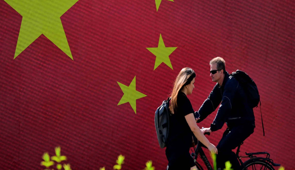 విద్యార్థులకు చైనా హెచ్చరిక…అలాంటి వారికి దూరంగా విద్యార్థులకు చైనా హెచ్చరిక…అలాంటి వారికి దూరంగా