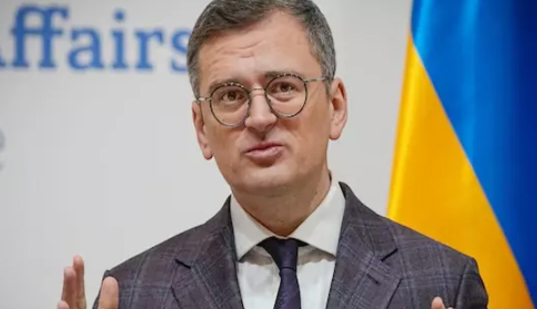 ఉక్రెయిన్ విదేశాంగ మంత్రి కులేబా రాజీనామా ఉక్రెయిన్ విదేశాంగ మంత్రి కులేబా రాజీనామా