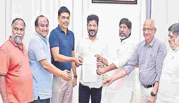 సీఎం సహాయ నిధికి మేఘా రూ.5 కోట్ల విరాళం
