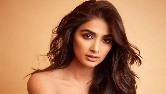 కొత్త జాన‌ర్ లో బుట్ట బొమ్మ‌?