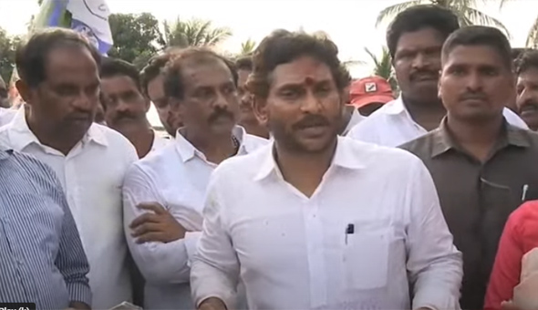 పవన్ పై జగన్.. మరో కొత్త డ్రామా షురూ..