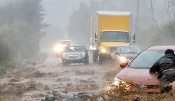 అమెరికాలో హెలీన్ కల్లోలం అమెరికాలో హెలీన్ కల్లోలం