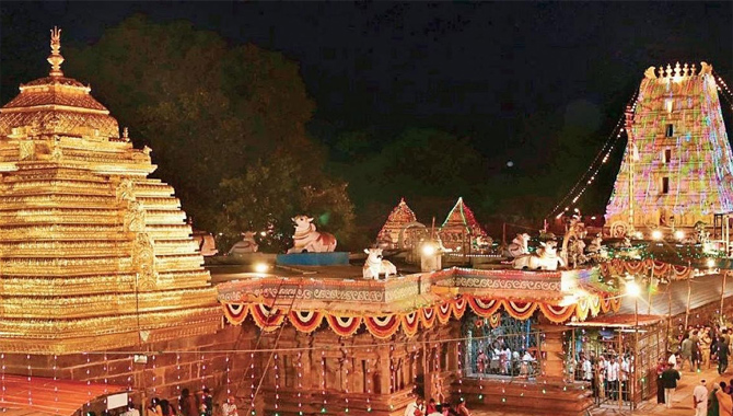 శ్రీశైలంలో దసరా మహోత్సవాలు