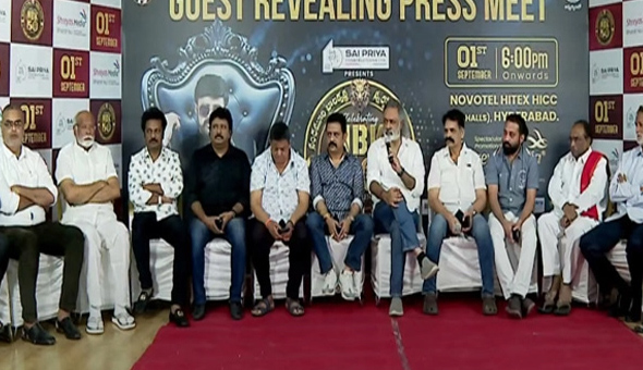 తెలుగు సినిమాకు సంబంధించిన వ్యక్తులపై చేసిన దుర్మార్గమైన మరియు హేయమైన వ్యాఖ్యలకు వ్యతిరేకంగా మొత్తం తెలుగు సినీ పరిశ్రమ ఏకతాటిపై నిలబడుతుంది 