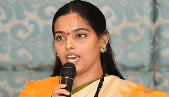 13న అలయ్‌ బలయ్‌