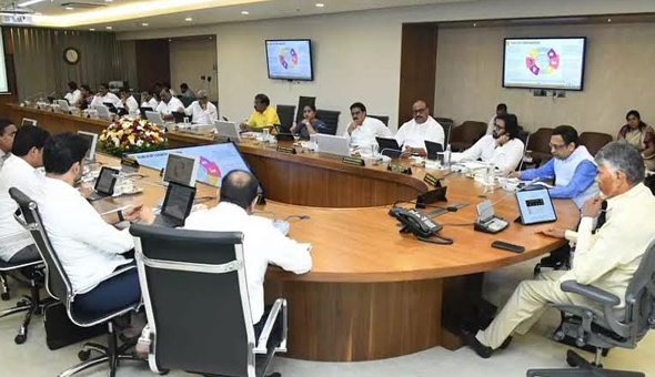 Chandrababu serious on ministers: నాతో సమానంగా మీరు కూడా పని చేయాలి.. మంత్రులకు చంద్రబాబు క్లాస్..