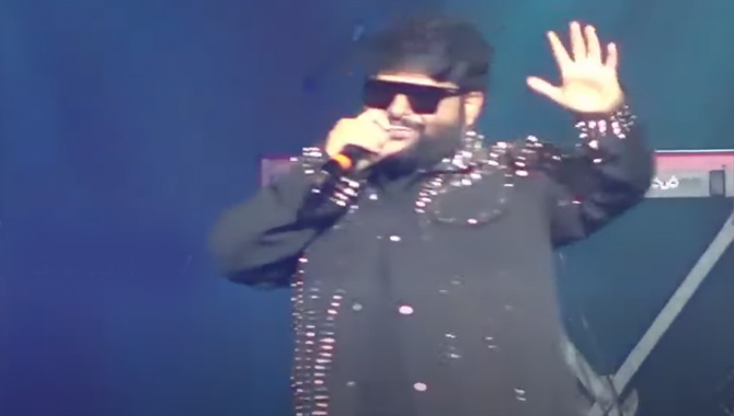 త‌మ‌న్ నుంచి బ్యాక్ టు బ్యాక్ సినిమాలు