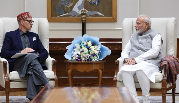 ప్రధాని మోదీతో సీఎం ఒమర్‌ భేటీ