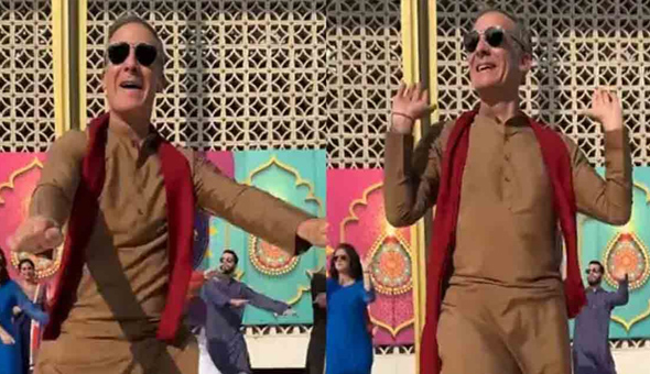 దీపావళి వేడుకల్లో అమెరికా రాయబారి ఎరిక్ గార్సెట్టి దీపావళి వేడుకల్లో అమెరికా రాయబారి ఎరిక్ గార్సెట్టి