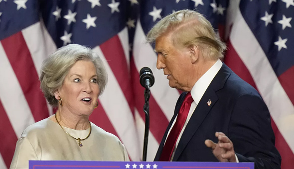 అమెరికా చరిత్రలోనే తొలిసారి… వైట్‌హౌస్‌ స్టాఫ్‌ చీఫ్‌గా