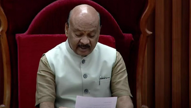 మాజీ సీఎం జగన్‌ అసెంబ్లీకి రాకపోయినా… చట్టం తన పని తాను