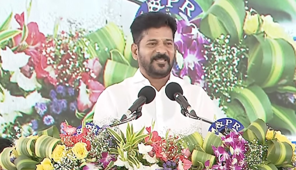 తెలంగాణ ఏం కోల్పేలేదు.. ఆ పెద్దాయన ఇంట్లో ఉద్యోగాలు పోయాయి