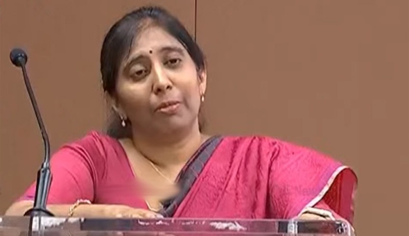 కడప ఎస్పీని కలిసి వివేకా హత్య గురించి వివరించిన వైఎస్ సునీత కడప ఎస్పీని కలిసి వివేకా హత్య గురించి వివరించిన వైఎస్ సునీత