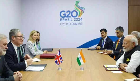 వారిని భారత్కు అప్పగించండి.. బ్రిటన్ ప్రధానితో మోదీ వారిని భారత్కు అప్పగించండి.. బ్రిటన్ ప్రధానితో మోదీ