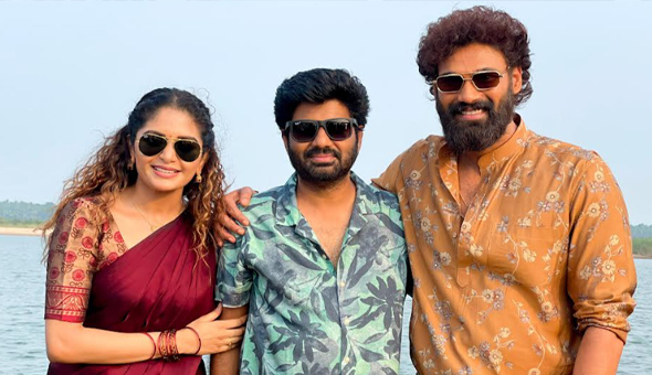 ‘భైరవం’ పాలకొల్లులో క్యూట్ లవ్ సాంగ్ షూట్  