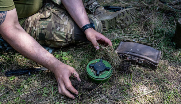 జో బైడెన్‌ మరో కీలక నిర్ణయం