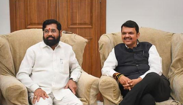 మహ సీఎం ఎంపికపై నాటకీయ పరిణామాలు…