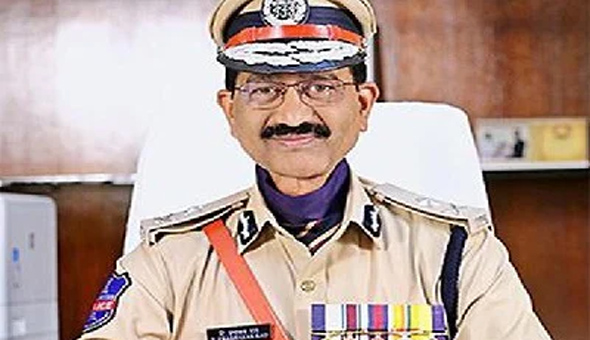 రాజకీయ శరణార్థిగా గుర్తించండి .. అమెరికా ప్రభుత్వాన్ని కోరిన