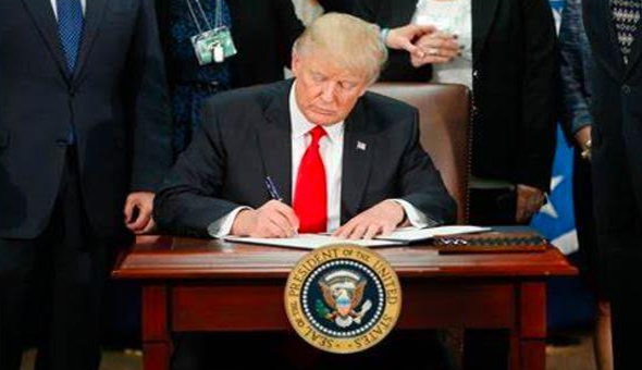 Trump: విదేశీ విద్యార్థులు, ఉద్యోగులకు మెయిల్స్.. ట్రంప్ టెన్షన్