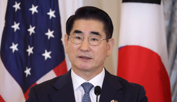 South Korea: దక్షిణ కొరియా అధ్యక్షుడు అనూహ్య నిర్ణయం